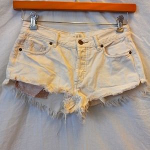 We the Free white denim short shorts, frayed, size 26